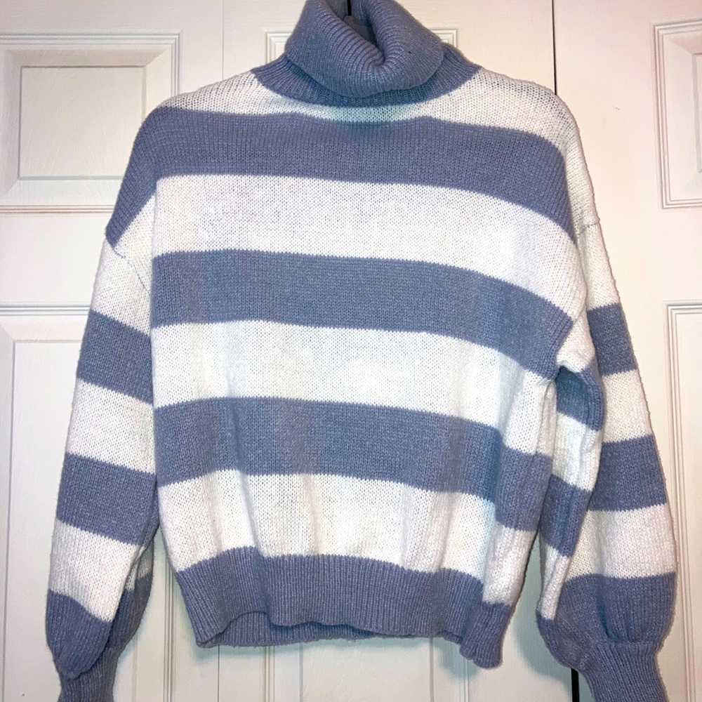 ⚪️Womens turtleneck striped shein sweater